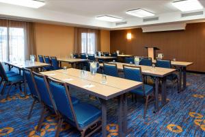 courtyard by marriott chicago glenview northbrook