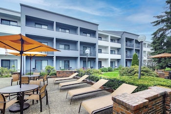 Courtyard By Marriott Chicago Glenview/Northbrook,Cook County>>Chicago,4 star