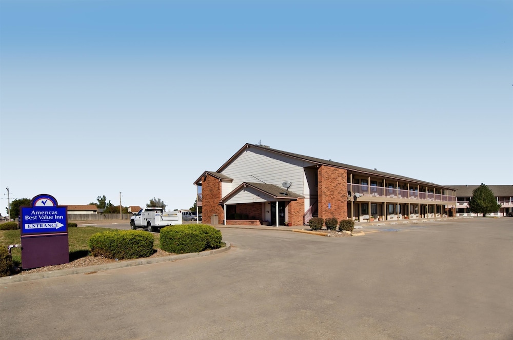 Americas Best Value Inn Garden City,Ford County>>Dodge City,2 star