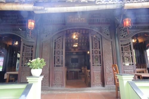 hoang yen hotel