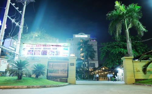 hoang yen hotel