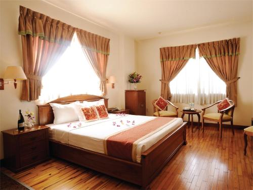 hoang yen hotel