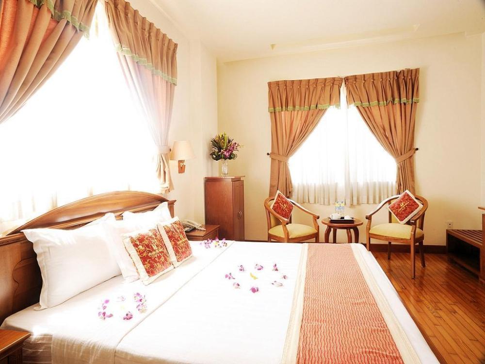 hoang yen hotel
