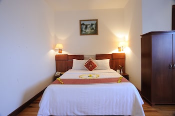 hoang yen hotel
