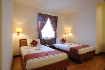hoang yen hotel
