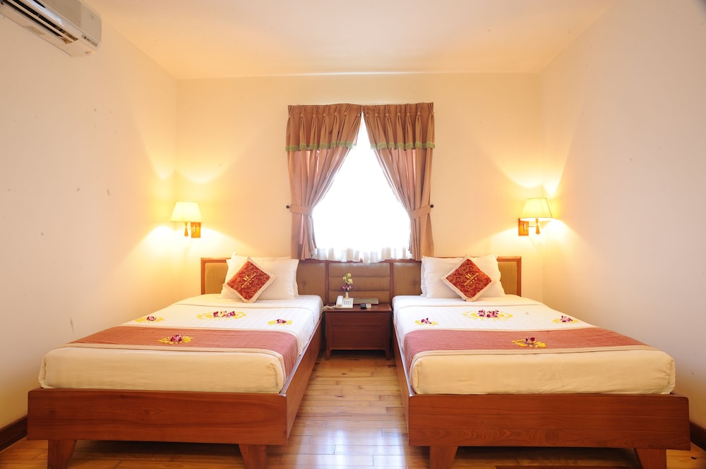 hoang yen hotel