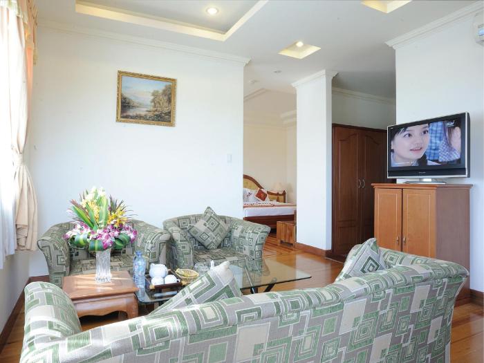 hoang yen hotel
