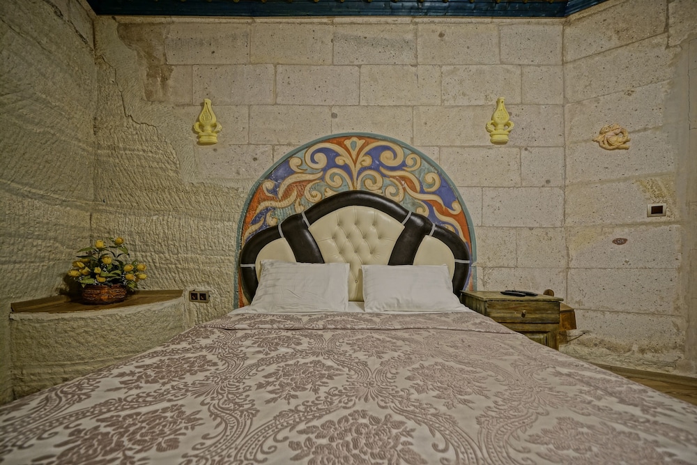 Kayatas Hotel,Goreme>>Cappadocia,2 star