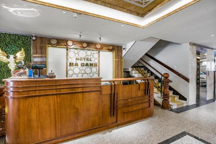 ha oanh hotel