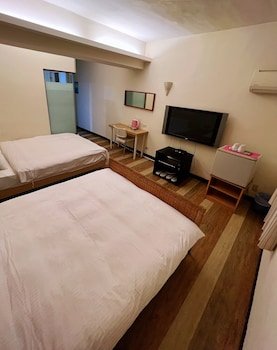 Hwa Hong Hotel,Sanmin>>Kaohsiung,3 star