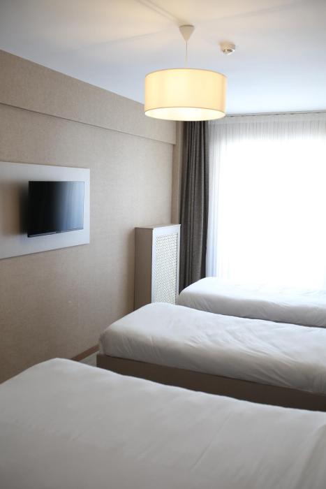 cinas hotel