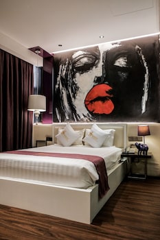 signature boutique hotel