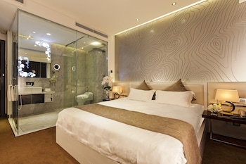 signature boutique hotel
