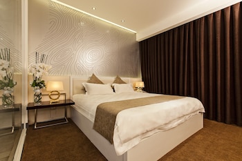 signature boutique hotel