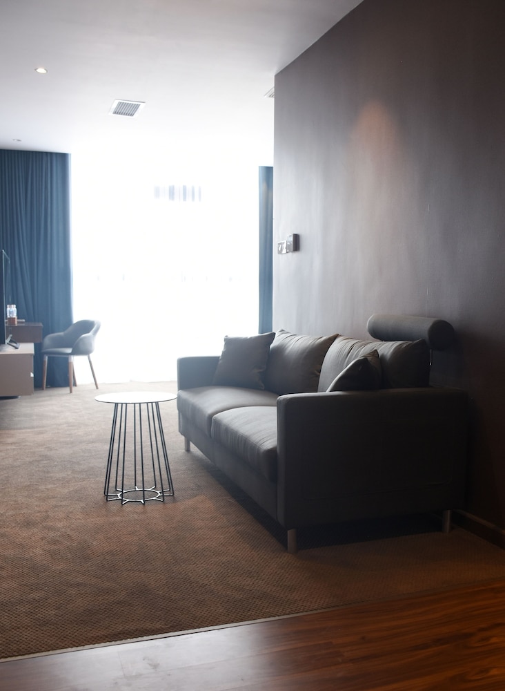 signature boutique hotel