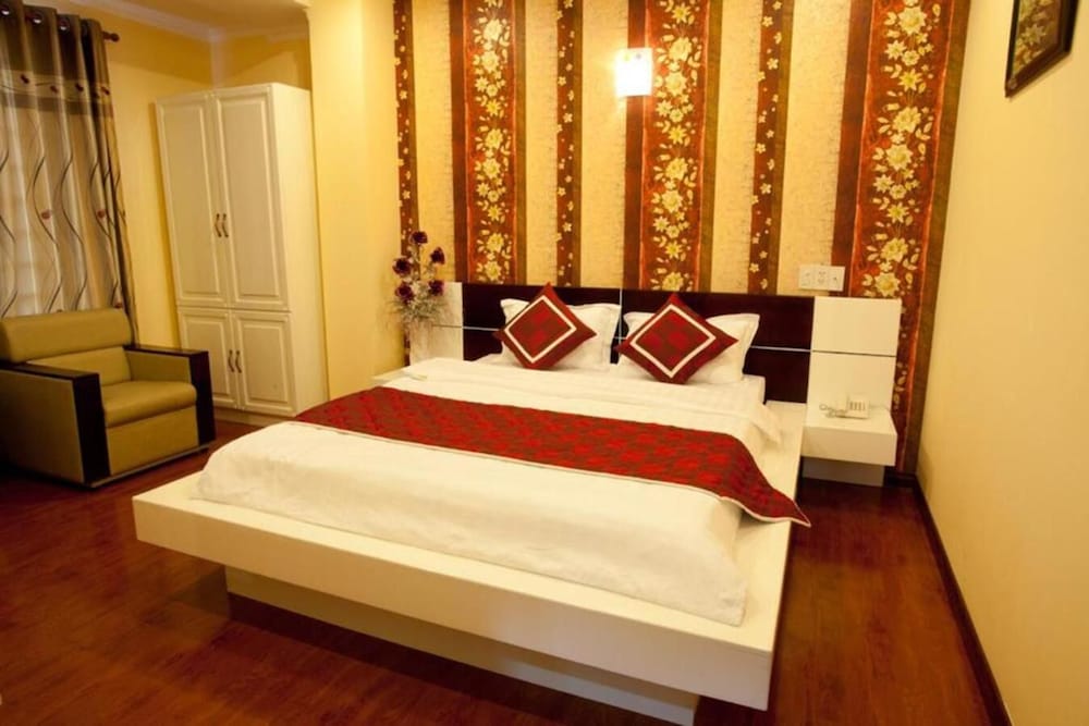 linh phuong 2 hotel