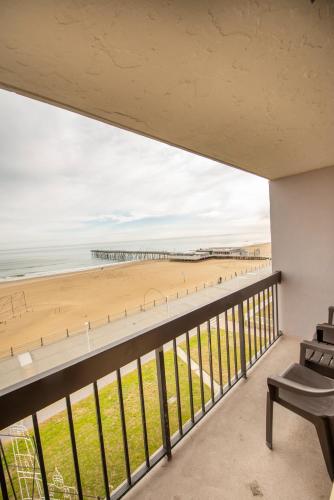 breakers resort inn