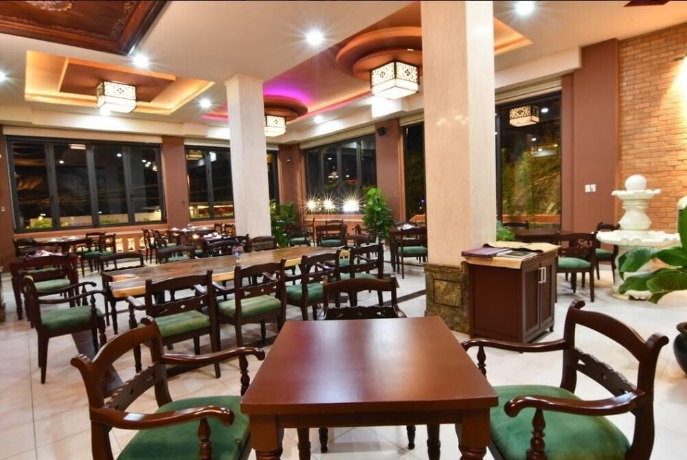 nathalies vung tau restaurant and hotel