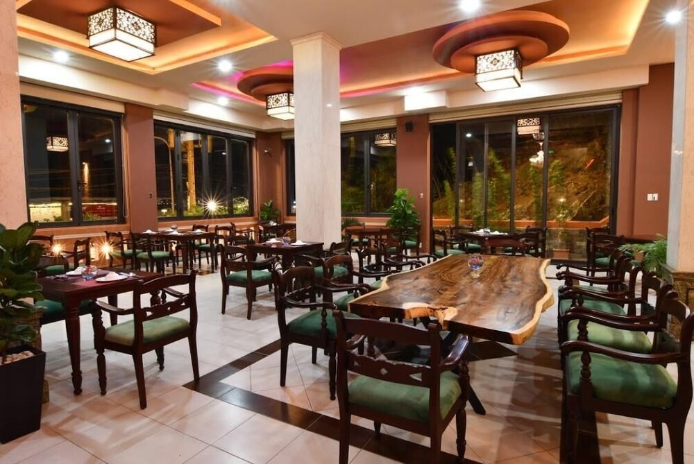 nathalies vung tau restaurant and hotel