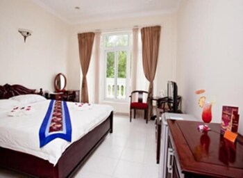 nathalies vung tau restaurant and hotel