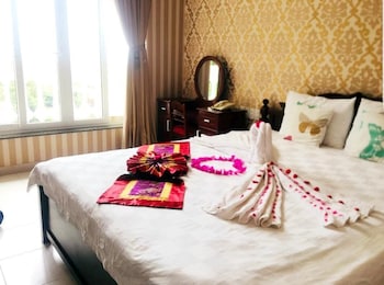 nathalies vung tau restaurant and hotel