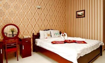 nathalies vung tau restaurant and hotel