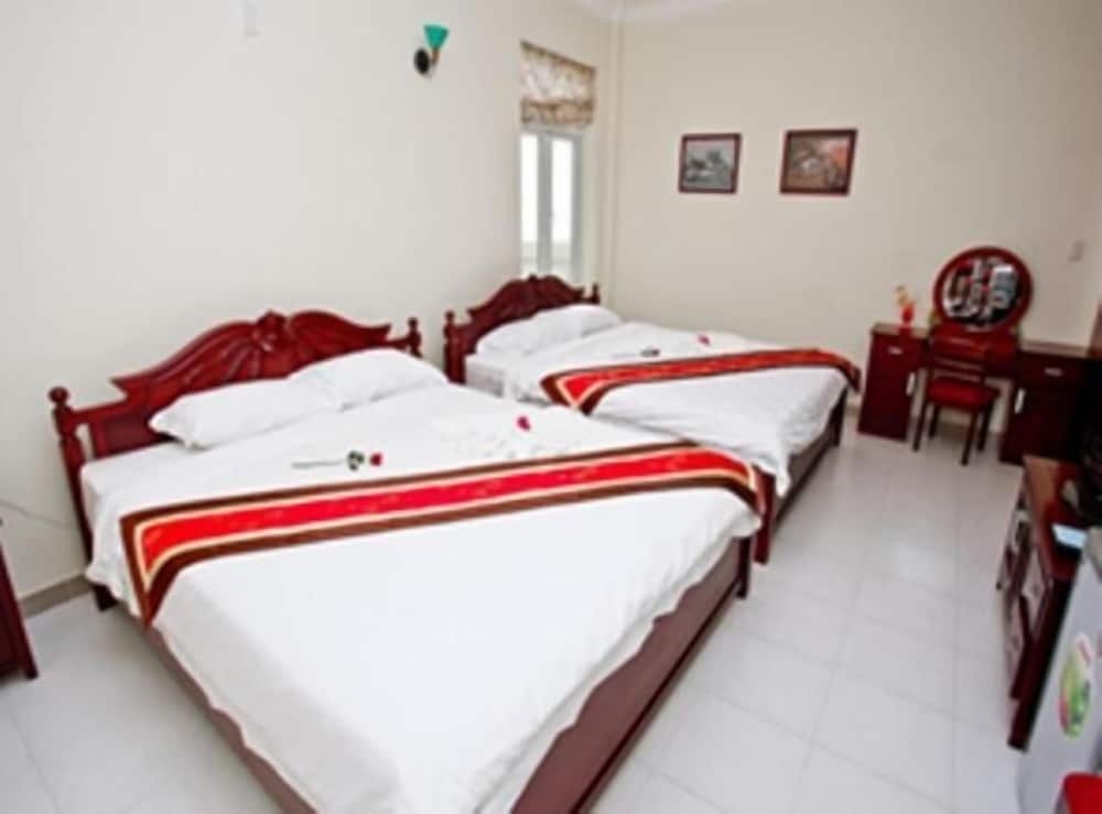 nathalies vung tau restaurant and hotel
