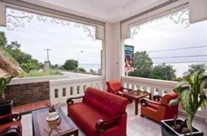 nathalies vung tau restaurant and hotel