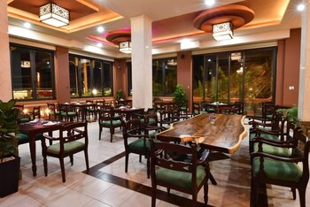nathalies vung tau restaurant and hotel