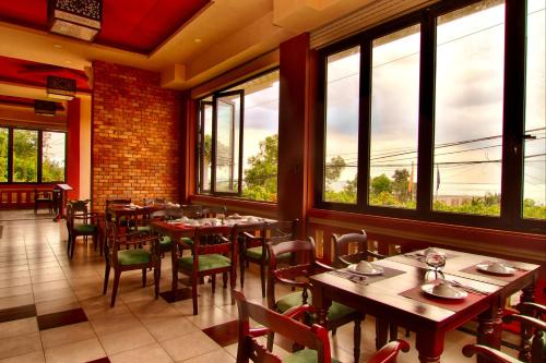 nathalies vung tau restaurant and hotel