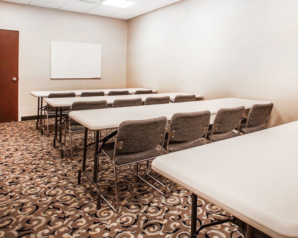 comfort suites mahwah ramsey