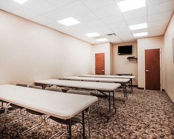 comfort suites mahwah ramsey