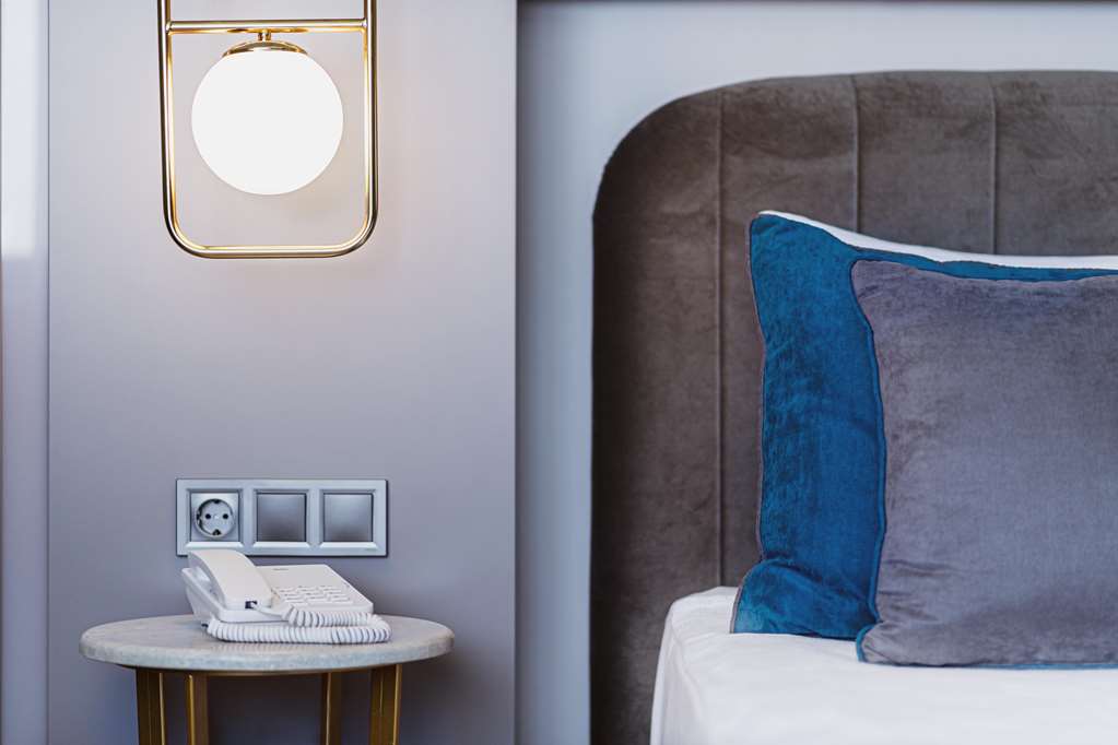 sealife lounge hotel adult only