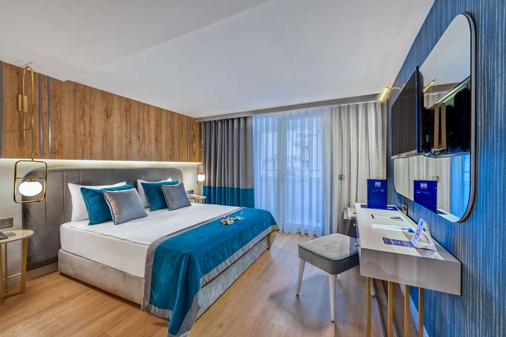 sealife lounge hotel adult only