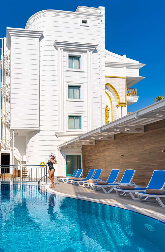 sealife lounge hotel adult only