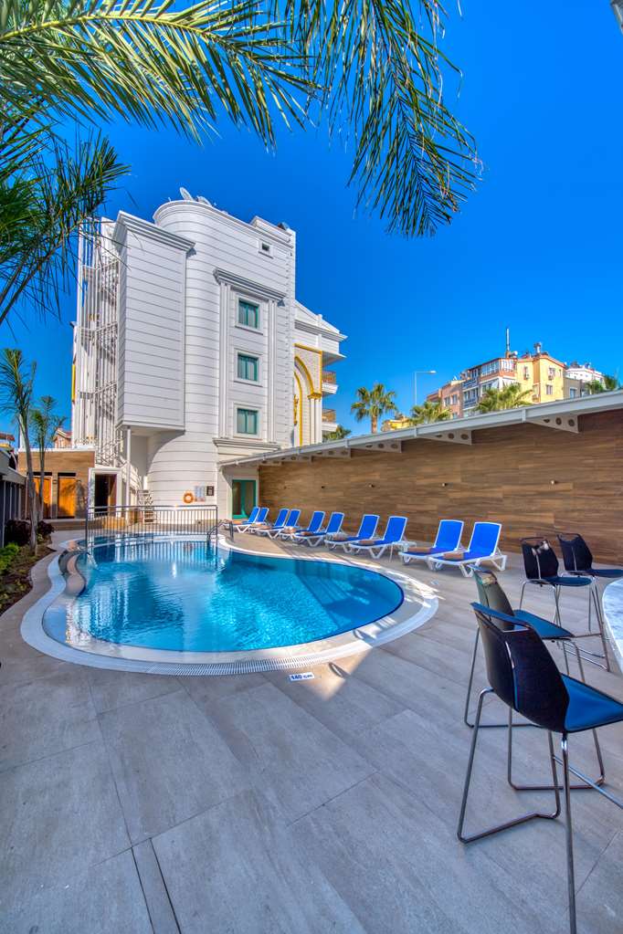 sealife lounge hotel adult only