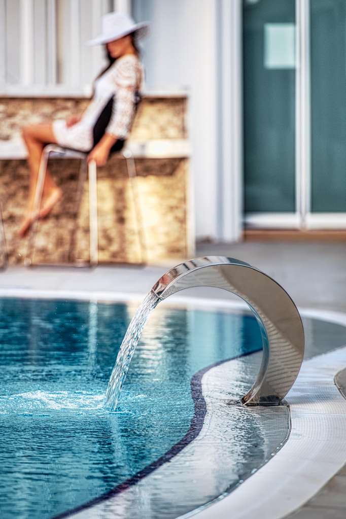 sealife lounge hotel adult only