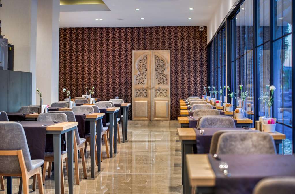 sealife lounge hotel adult only