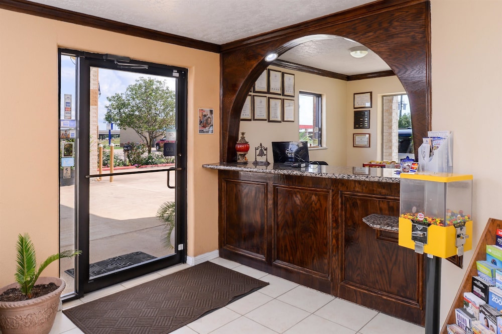 americas best value inn and suites waller prairie view
