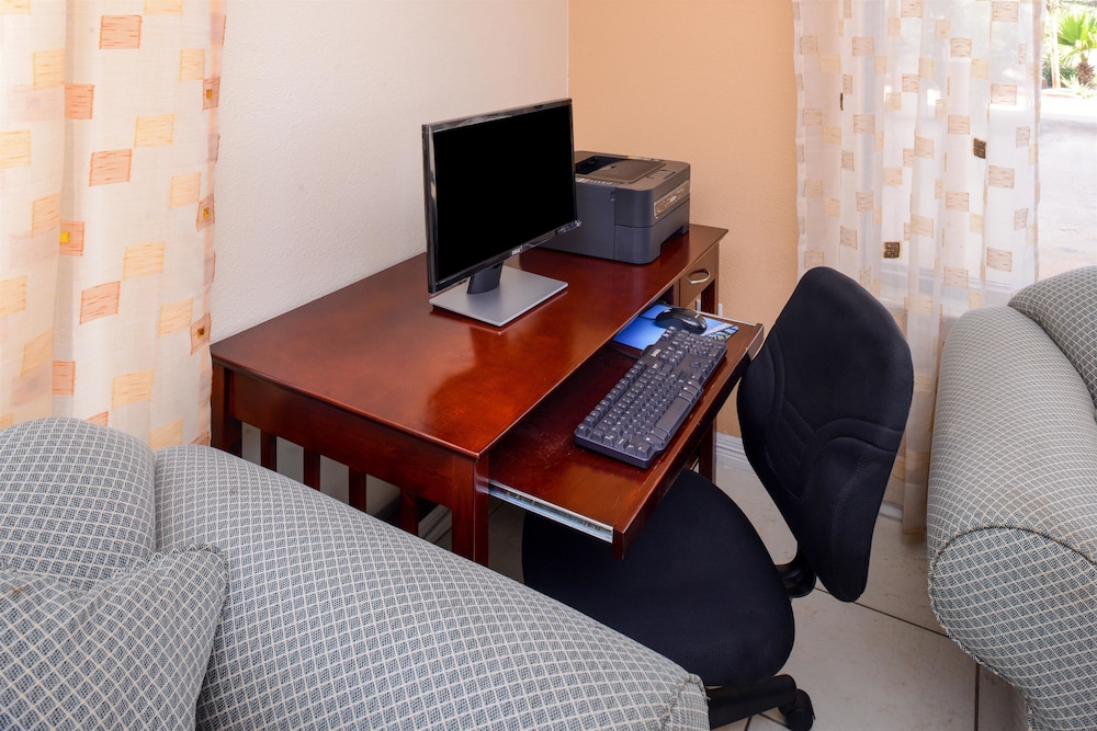 americas best value inn and suites waller prairie view