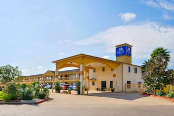 Americas Best Value Inn & Suites Waller Prairie View,Cypress>>Brenham,2 star