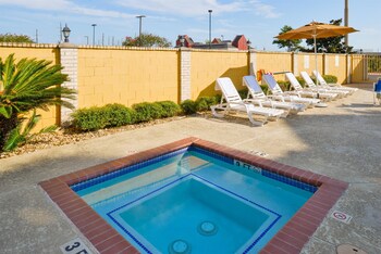americas best value inn and suites waller prairie view