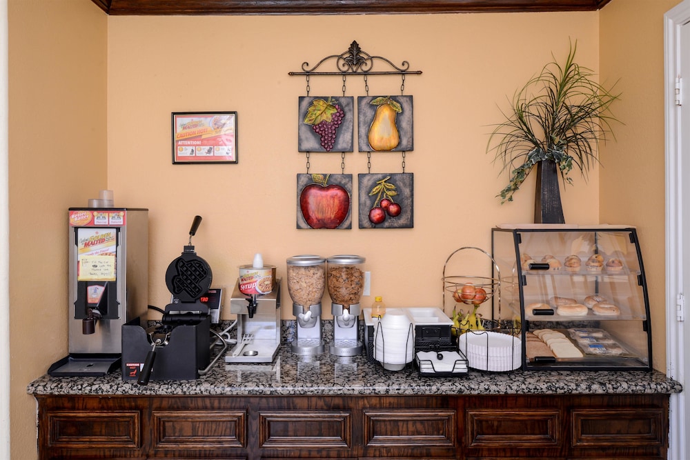 americas best value inn and suites waller prairie view