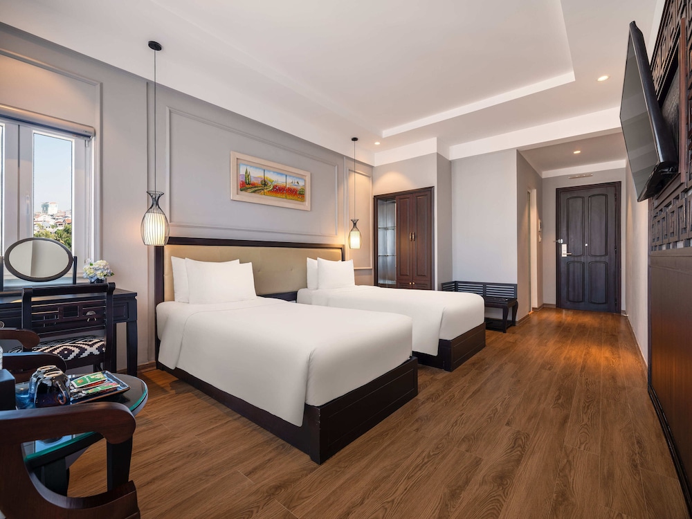 hue serene palace hotel