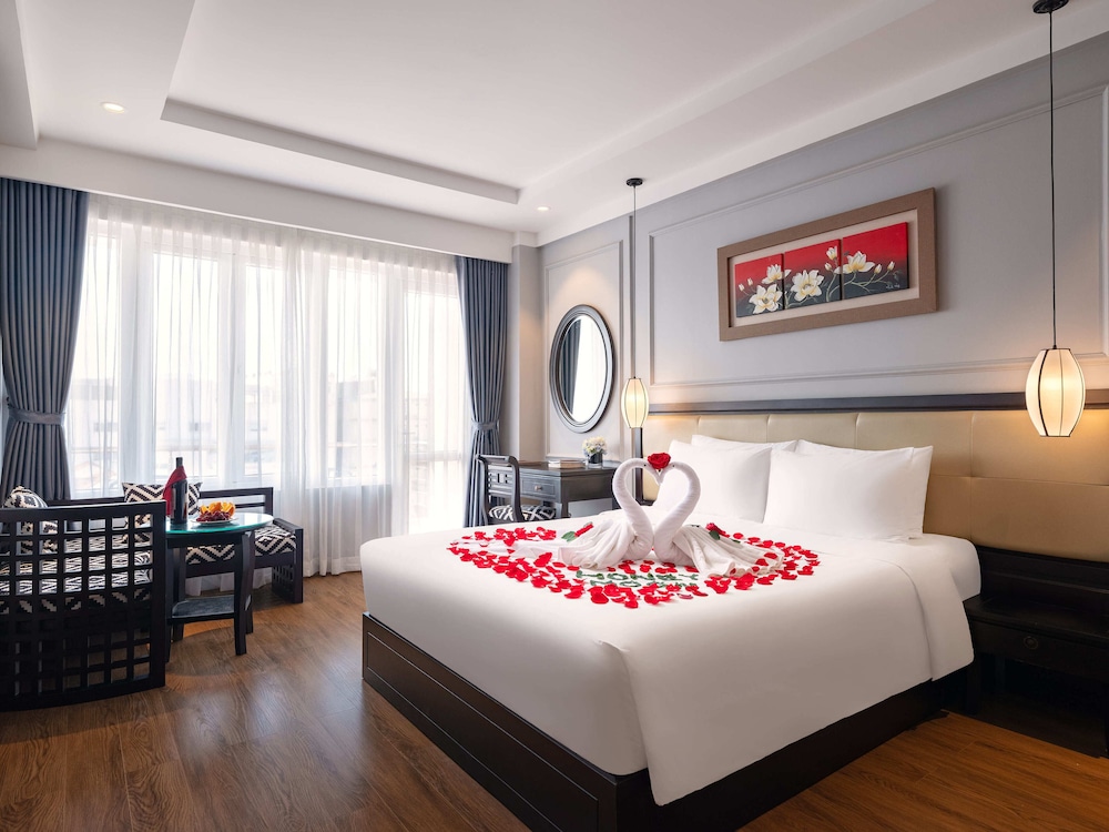hue serene palace hotel