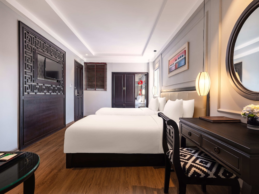 hue serene palace hotel