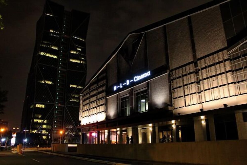 the river fashion hotel