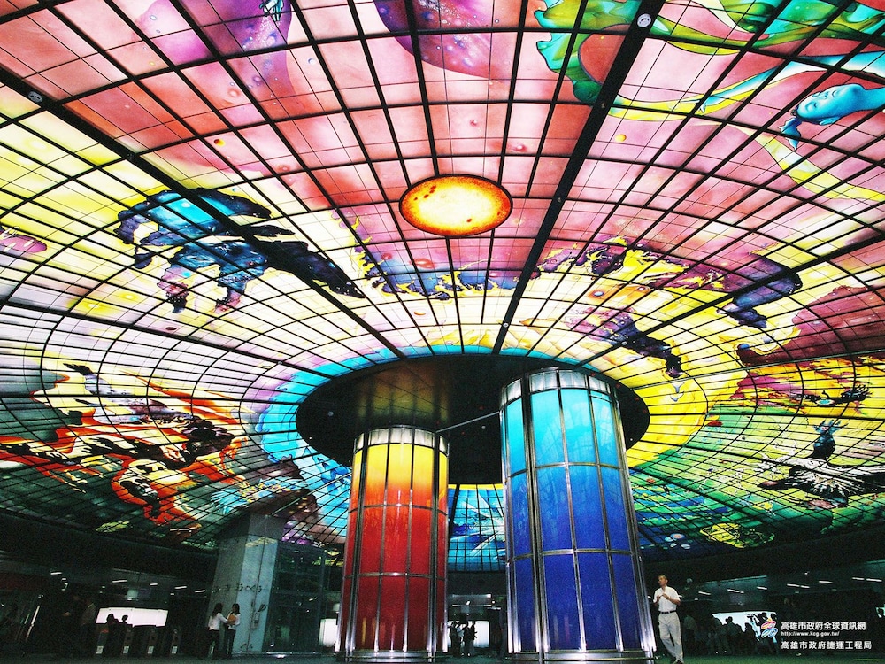 the river fashion hotel