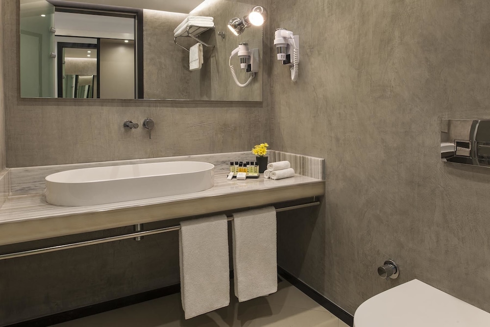 mola cunda hotel