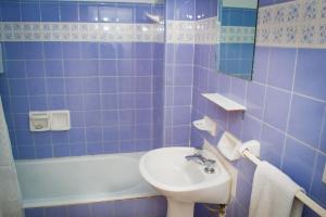 marcopolo inn bariloche adults only